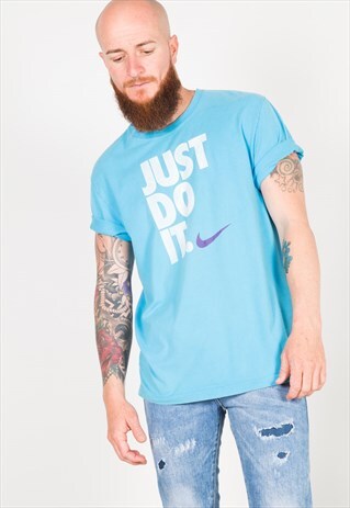 ON SALE VINTAGE 90S NIKE SPORT T-SHIRT / S0125