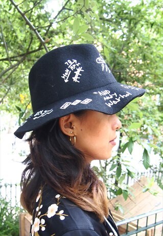 BLACK WOOL HAT