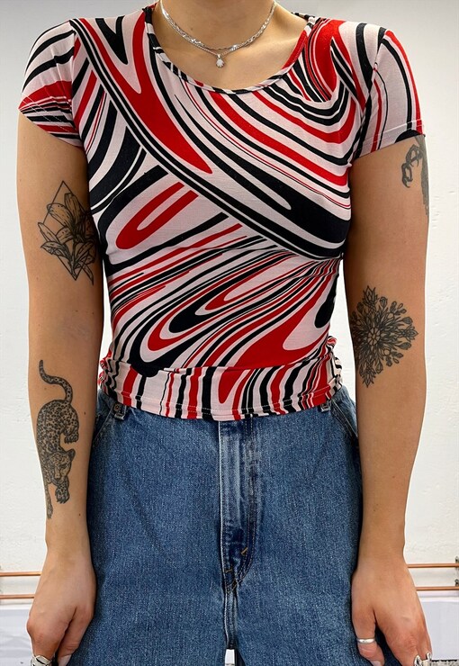 garment image