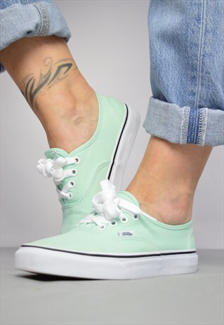 VINTAGE 90S VANS MINT GREEN SKATE SHOES PREPPY RETRO GRUNGE