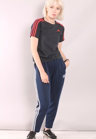 VINTAGE ADIDAS T-SHIRT
