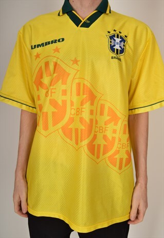 VINTAGE UMBRO BRAZIL FOOTBALL SHIRT / JERSEY '94-'96 WC94