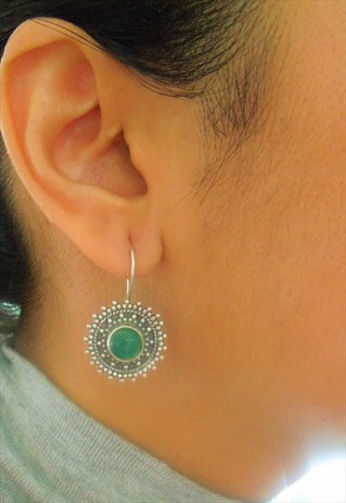 STERLING SILVER AND GREEN STONE EVENING ANTIQUE LOOK EARRING