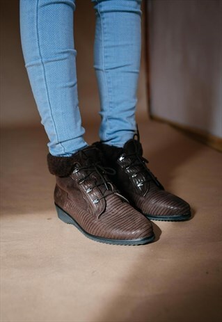 VINTAGE 70S BOHO SUEDE ANKLE BOOTS