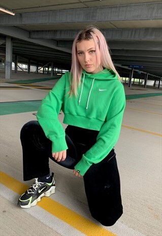 VINTAGE NIKE EMBROIDERED SWOOSH CROPPED HOODIE