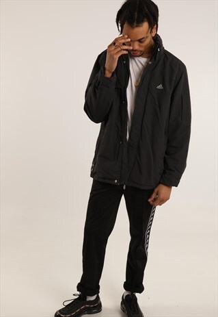 VINTAGE ADIDAS PADDED JACKET