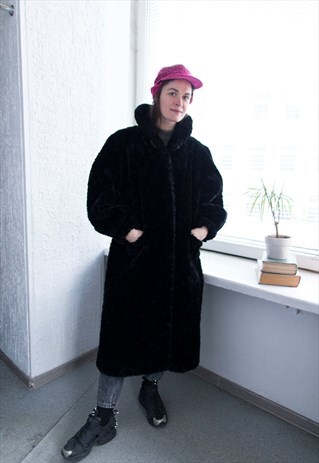 VINTAGE 80'S BLACK FAUX FUR COAT