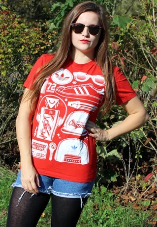 VINTAGE ADIDAS ORIGINALS SPORTS T-SHIRT SMALL GRAPHIC SPELL