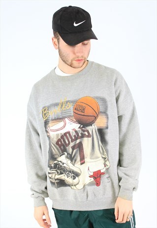 CHICAGO BULLS 90S VINTAGE SPORTS SWEATSHIRT
