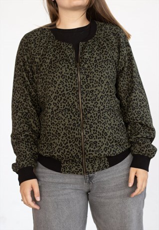 VINTAGE CRAZY TRACK JACKET BEACH LUNCHE IN GREEN L