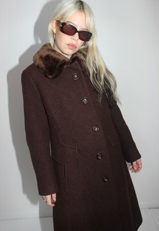 VINTAGE 70S LONG BROWN WOVEN WOOL COAT WITH SHEEPSKIN COLLAR
