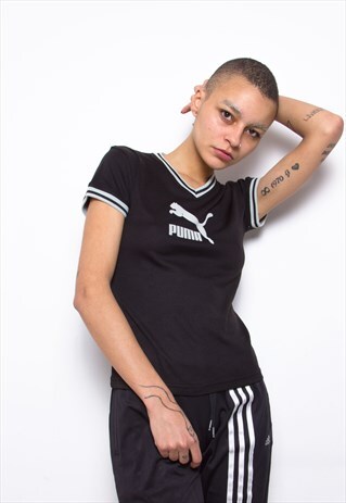 VINTAGE 90S PUMA V-NECK T-SHIRT