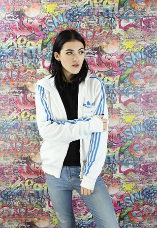 VINTAGE 90S ADIDAS UNISEX TRACK JACKET. BRANDED SPORTSWEAR.