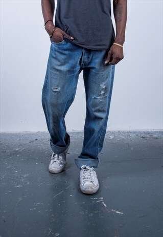 VINTAGE BLUE LEVI'S 501 RIPPED JEANS