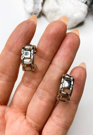 1980'S SILVER LINK EFFECT HOOP EARRINGS