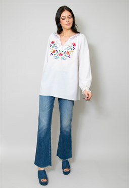 70's Ladies White Cotton Embroidery Long Sleeve Blouse
