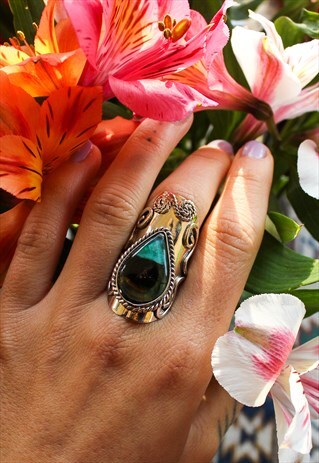 ADJUSTABLE TEAL BOHO GLASS RING