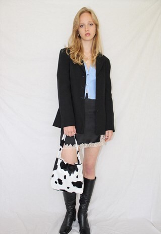 GORGEOUS Y2K BLACK BLAZER