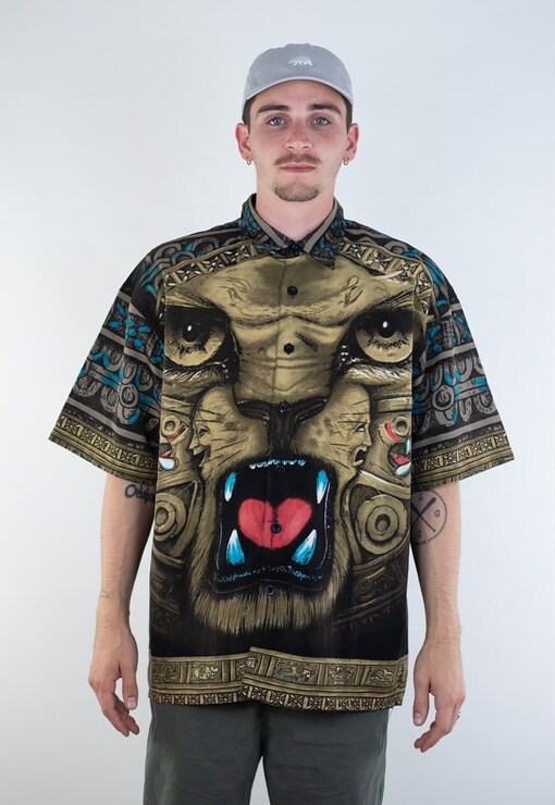 garment image