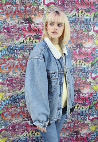 WRANGLER 80S SHERPA FLEECE LINED VINTAGE DENIM JACKET.