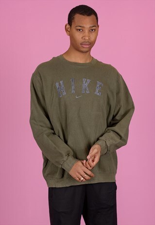 VINTAGE NIKE SWEATSHIRT