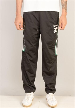 VINTAGE ADIDAS SPORTS TRACKSUIT TR093