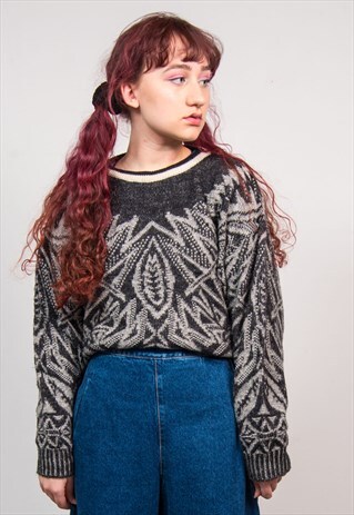 VINTAGE 90'S DARK GREY & WHITE KNIT PATTERN JUMPER