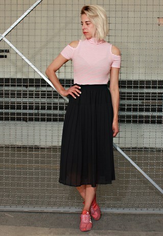 VINTAGE 80' BEAUTIFUL AMAZING BLACK PLEATED SKIRT