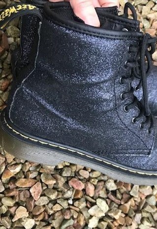 METALLIC BLACK DR MARTEN BOOTS