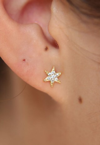 MINI GOLD STAR STUD EARRINGS