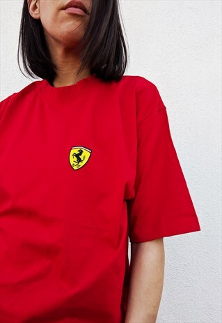 VINTAGE OVERSIZED FERRARI SHORT SLEEVES TSHIRT