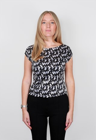 VINTAGE FENDI LOGO PATTERN TOP