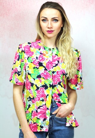 1980S VINTAGE YELLOW AND PINK FLORAL SHORT SLEEVE BLOUSE