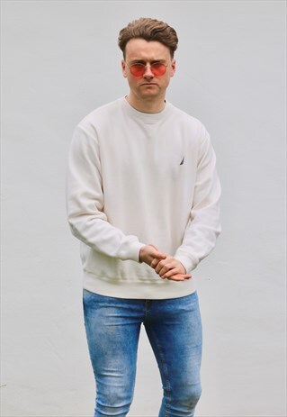 NAUTICA USA 90S SNOW WHITE SWEATSHIRT