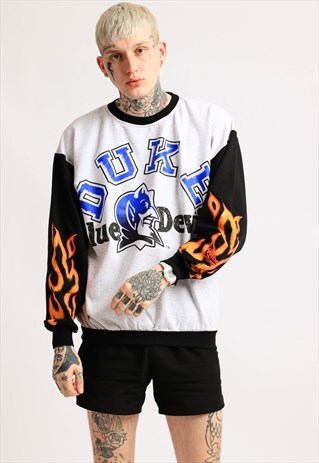 VINTAGE REEBOK SWEATSHIRT