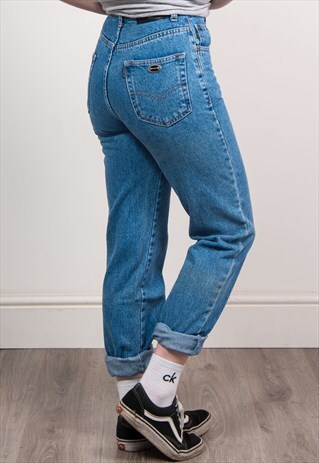 VINTAGE 90'S BLUE DENIM HIGH WAIST MOM JEANS