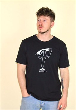 Vintage 90s Nike SB Graphic T-shirt in Black