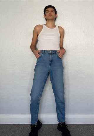 VINTAGE MOM JEANS