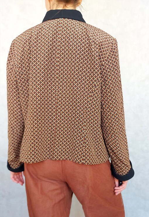 garment image