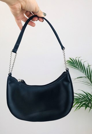 VINTAGE 90S BLACK CHAIN MINI BAG