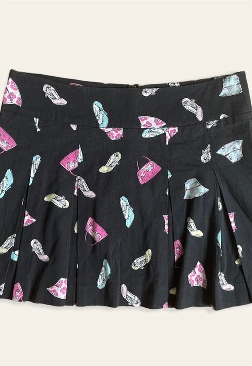 garment image