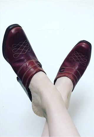 80S VINTAGE LEATHER CLOGS WOODEN COWBOY MULES