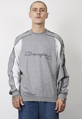 VINTAGE 90'S CHAMPION USA TAPED TONAL GREY SWEATSHIRT
