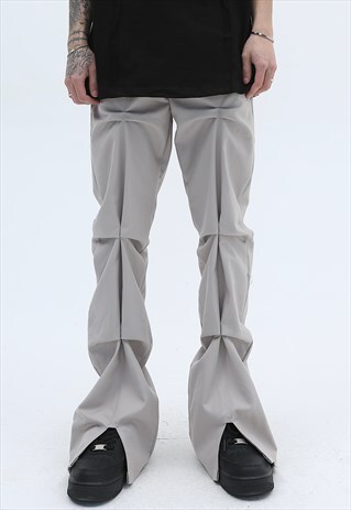 UNUSUAL PARACHUTE JOGGERS THIN CARGO CREASED PANTS IN GREY