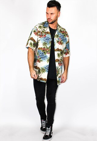 VINTAGE HAWAIIAN SHIRT