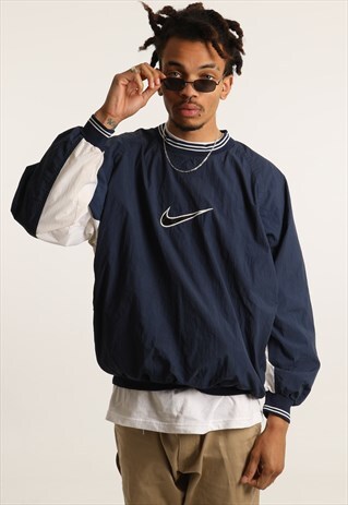 VINTAGE NIKE WINDBREAKER SWEATSHIRT