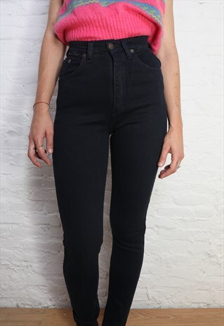 BLACK SKINNY JEANS