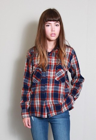 VINTAGE 1990'S BLUE/RED PLAID FLANNEL LONG SLEEVED SHIRT