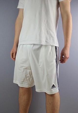 VINTAGE ADIDAS SHORTS IN WHITE WITH POCKETS, EMBROIDERED LOG