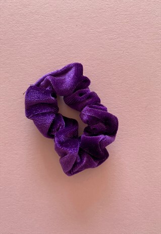 SMALL PURPLE SCRUNCHIE